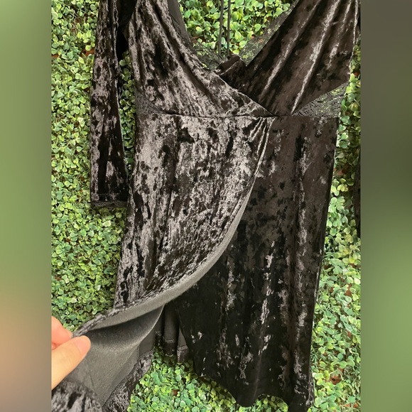 Free People - Kat Velvet Mini Faux Wrap Dress - Lace Paneling - NWT - XS - $128 - Picture 16 of 16